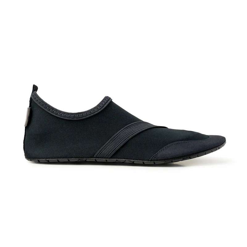 DAILY FOOTWEAR